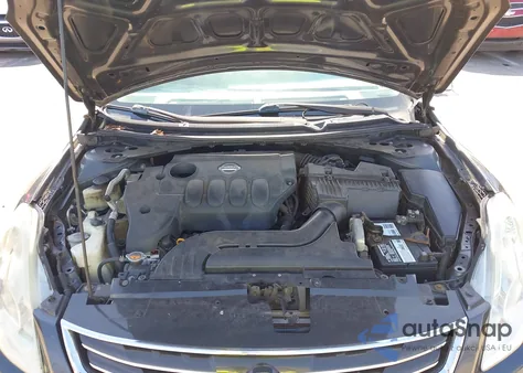 2010 Nissan Altima 2.5 S z USA, uszkodzony, nr VIN 1N4AL2AP7AC110827